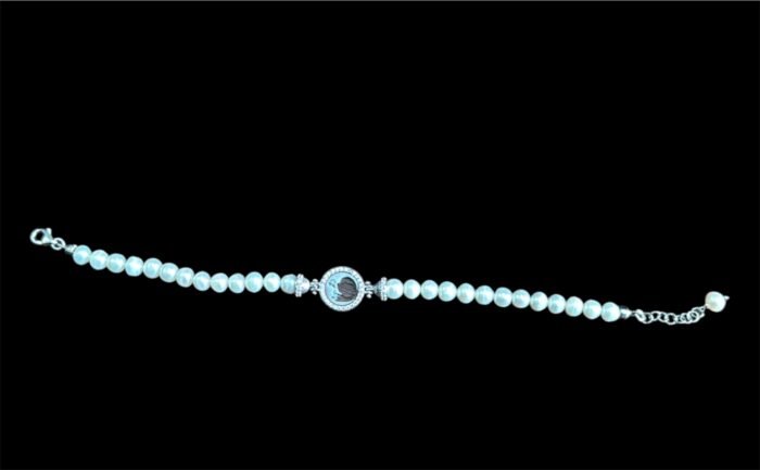 Bracciale perla e cameo luna