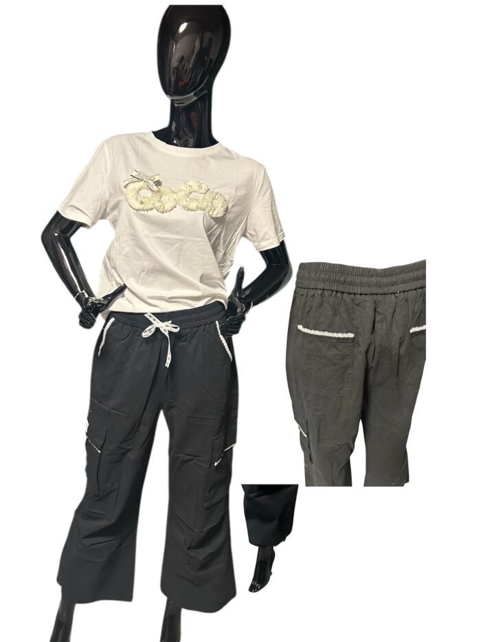 Pantalone in Cotone con Dettagli Merlettati